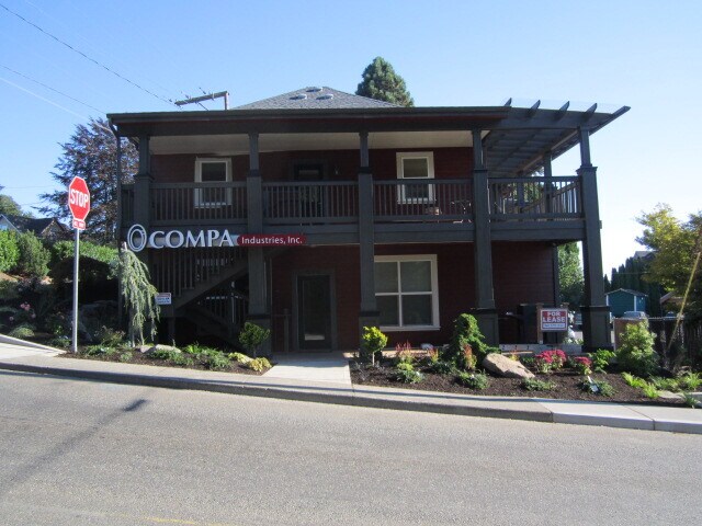 Primary Photo Of 390 NE Hostmark St, Poulsbo Office For Lease