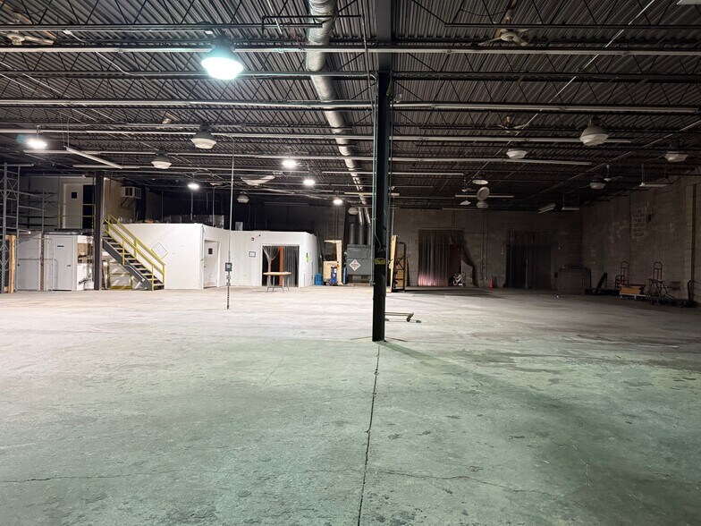 More Photos Of 300 Enterprise Ln, Colmar Warehouse For Sale