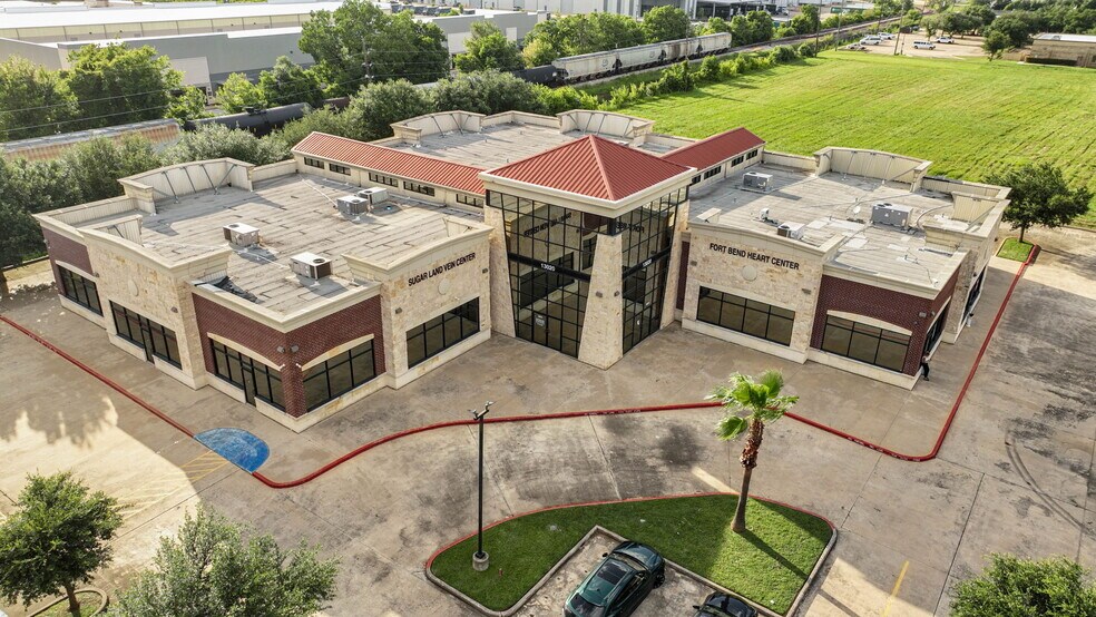 More Photos Of 13020 Dairy Ashford Rd, Sugar Land Medical For Lease