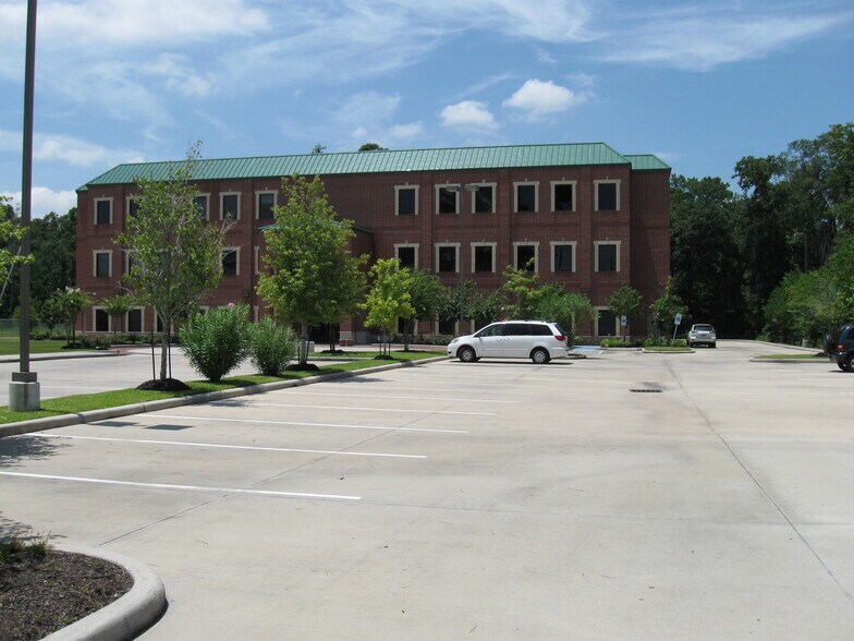 More Photos Of 19411 McKay Blvd, Humble Medical For Lease