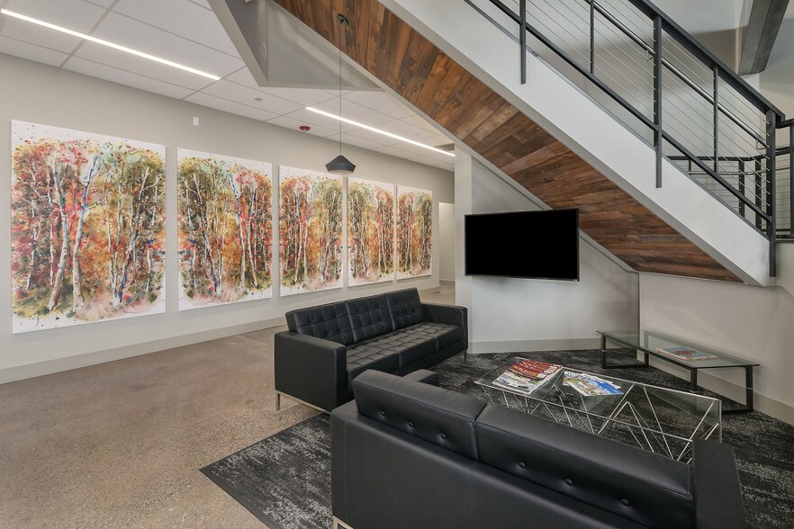 More Photos Of 2505 S 320th St, Federal Way Office For Lease