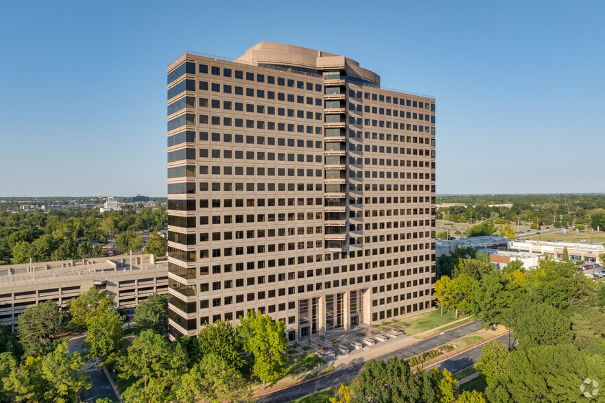 More Photos Of 6100-6120 S Yale Ave, Tulsa Unknown For Lease