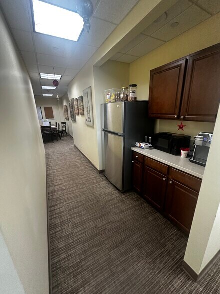 More Photos Of 3880 Veterans Memorial Hwy, Bohemia Office For Lease