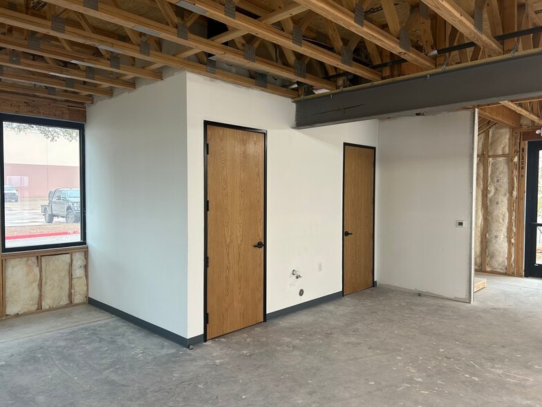 More Photos Of 7515 O'Connor Dr, Round Rock Medical For Lease