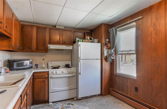 More Photos Of 401-405 S Central Ave, Marshfield Storefront For Sale