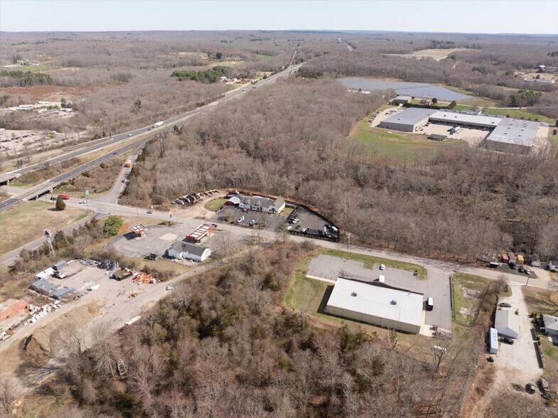 More Photos Of 323 Clarks Falls Rd, North Stonington Freestanding For Lease