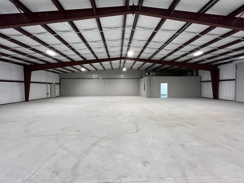 More Photos Of 154 Professional Circle A, Saint Marys Industrial For Sale