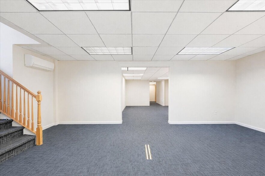 More Photos Of 96 Freneau Ave, Matawan Office For Sale