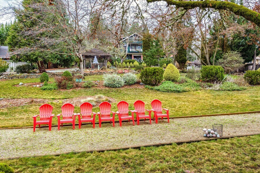 More Photos Of 455 N Oregon St, Jacksonville Hospitality For Sale