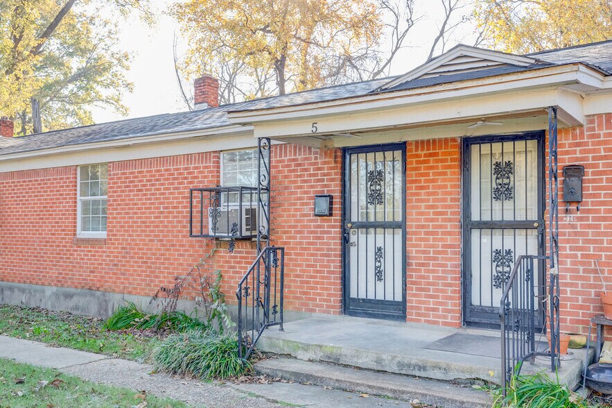 More Photos Of 1030 Hamilton St, Memphis Apartments For Sale