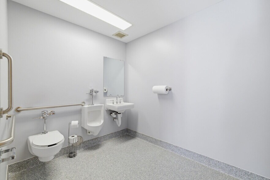More Photos Of 221 Russellton Dorseyville Rd, Cheswick Medical For Lease