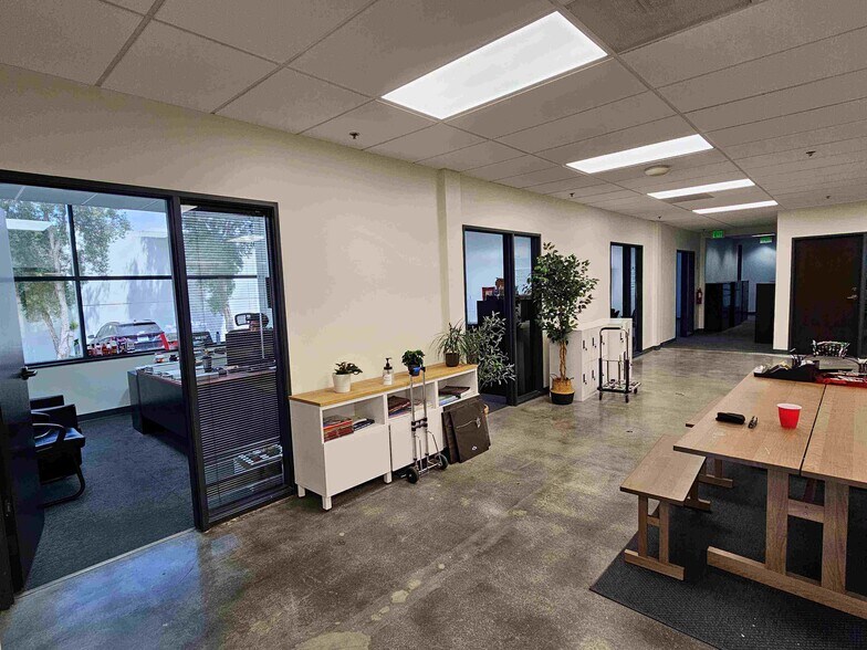 More Photos Of 181 S Old Springs Rd, Anaheim Loft Creative Space For Lease