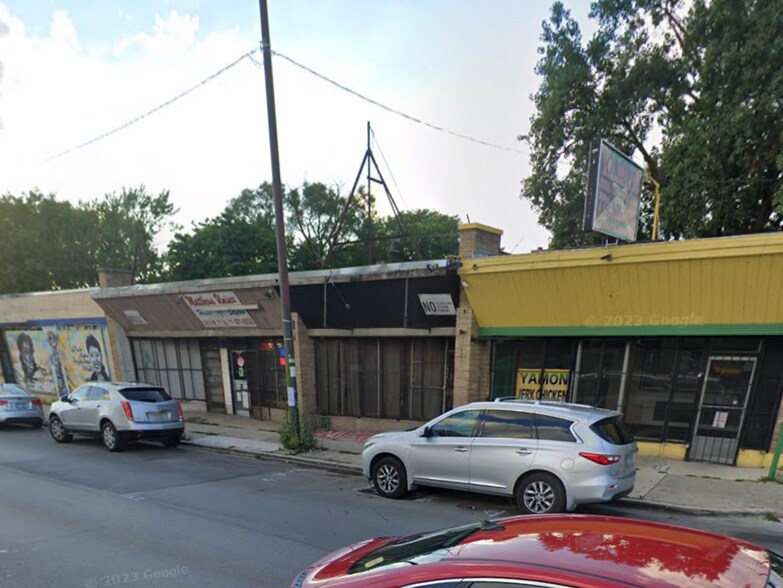More Photos Of 2414 W 71st St, Chicago Convenience Store For Sale