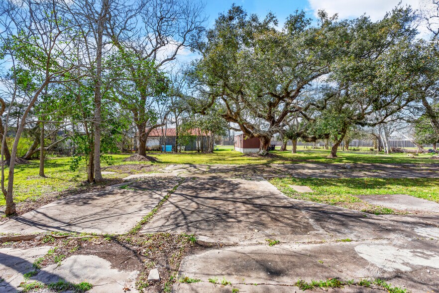 More Photos Of 1806 FM 528 Rd, Alvin Land For Sale