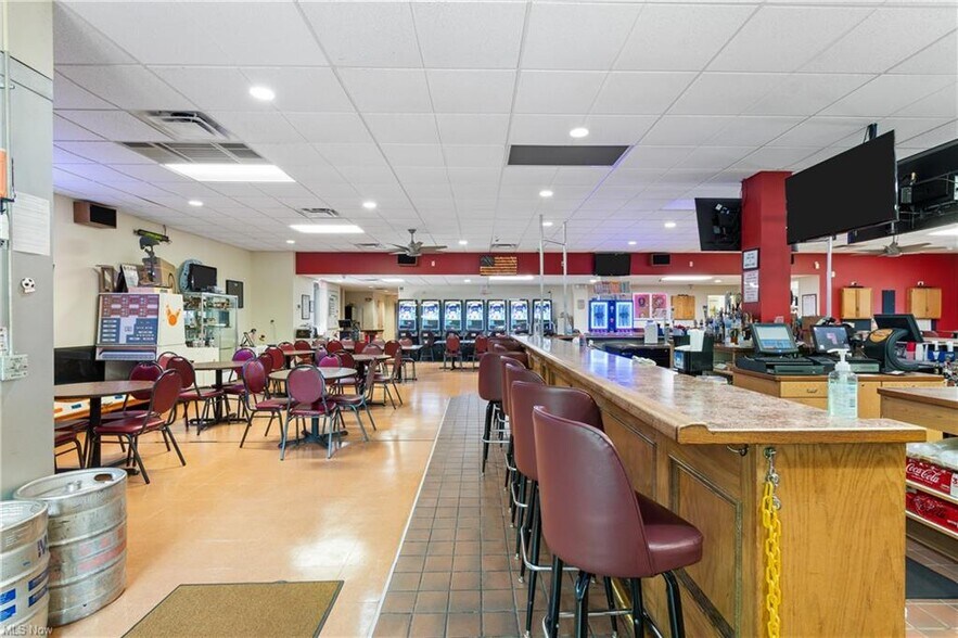 More Photos Of 6483 State Rd, Parma Office For Sale