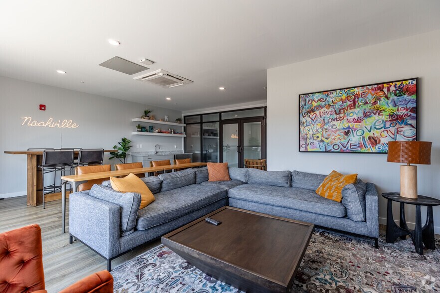 More Photos Of 4040 Travis Dr, Nashville Apartments For Sale