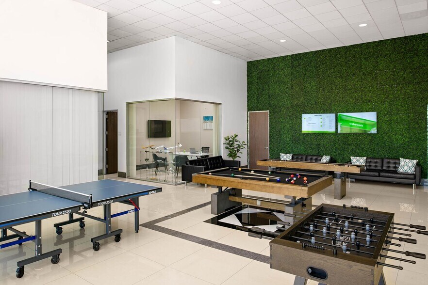 More Photos Of 900 Turnbull Canyon Rd, City Of Industry Warehouse For Lease