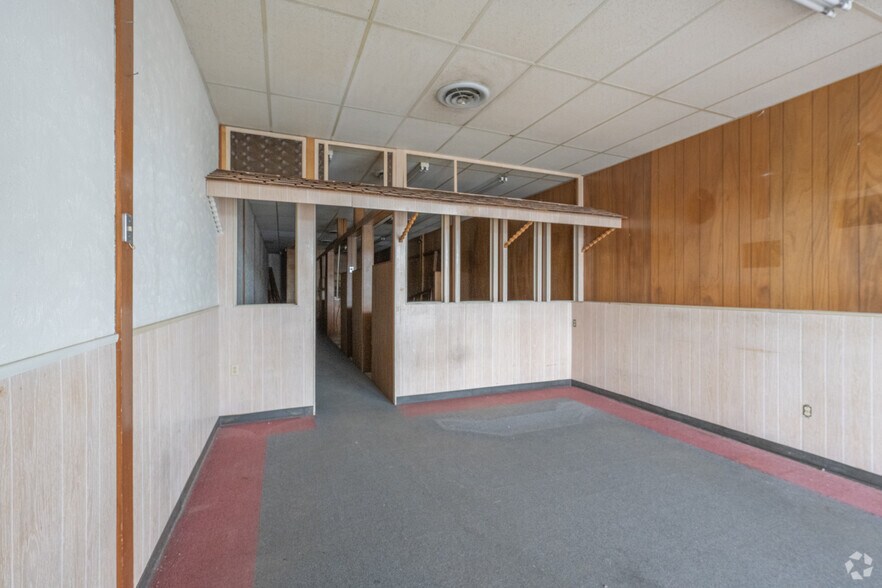 More Photos Of 8101-8155 Camp Bowie West Blvd, Fort Worth General Retail For Lease