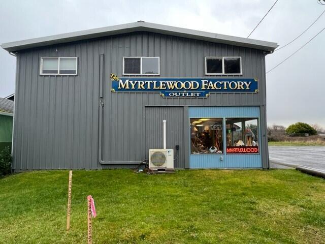 More Photos Of 903 Garibaldi Ave, Garibaldi Freestanding For Sale