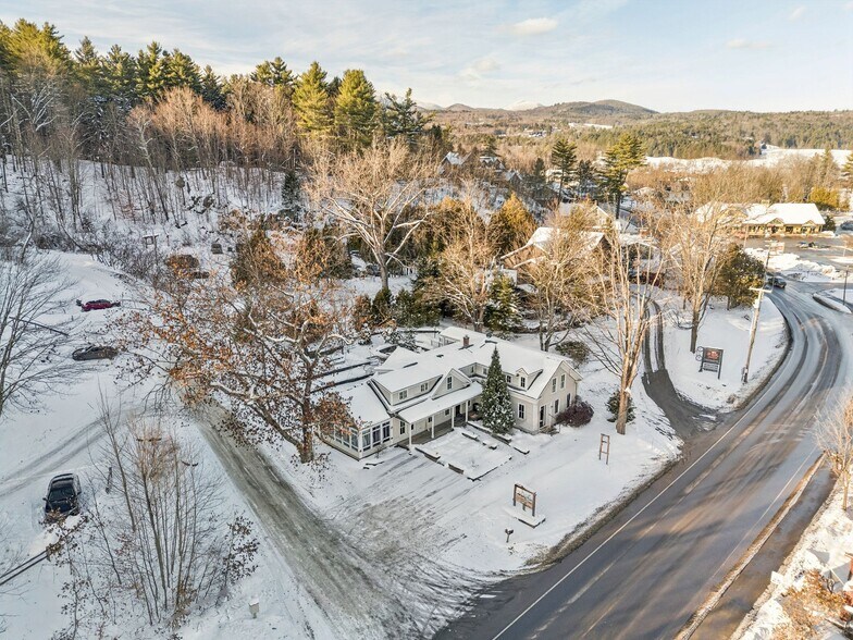 More Photos Of 299 Mountain Rd, Stowe Office Residential For Sale