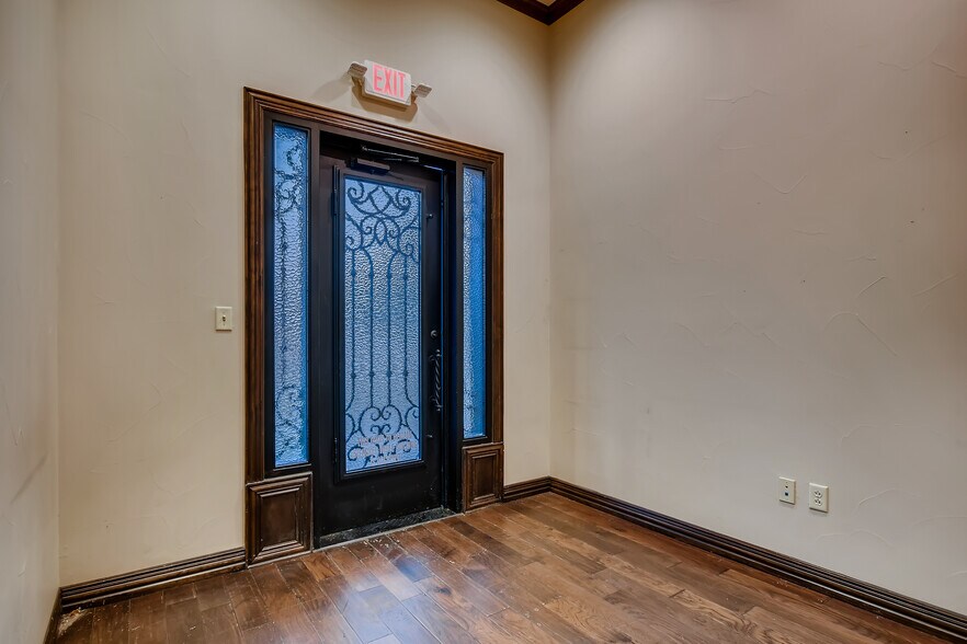 More Photos Of 9300 John Hickman Rd, Frisco Office For Lease