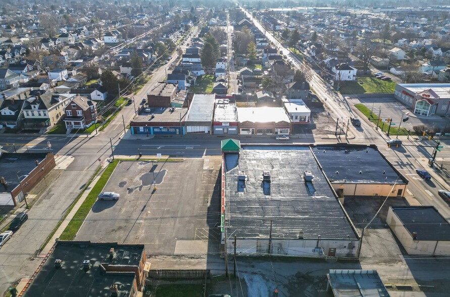 More Photos Of 1351 S Parsons Ave, Columbus General Retail For Sale