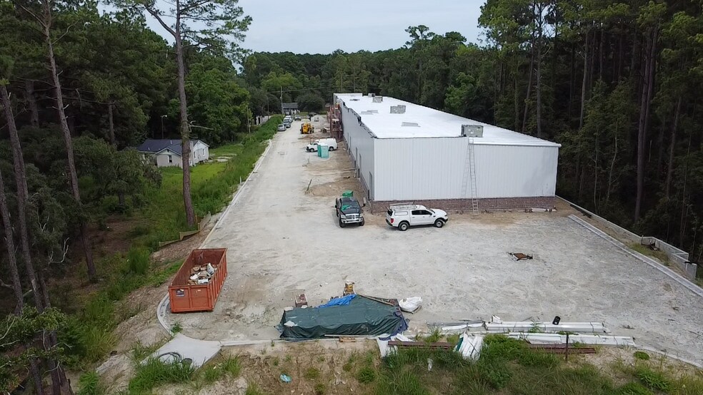 More Photos Of 2828 Clements Ferry Rd, Charleston Flex For Lease