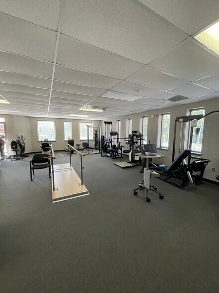 More Photos Of 65 Thomas Johnson Dr, Frederick Medical For Sale