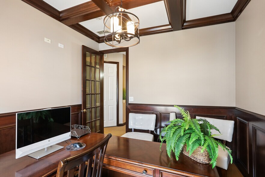 More Photos Of 209 Stephen St, Lemont Storefront Retail Residential For Lease