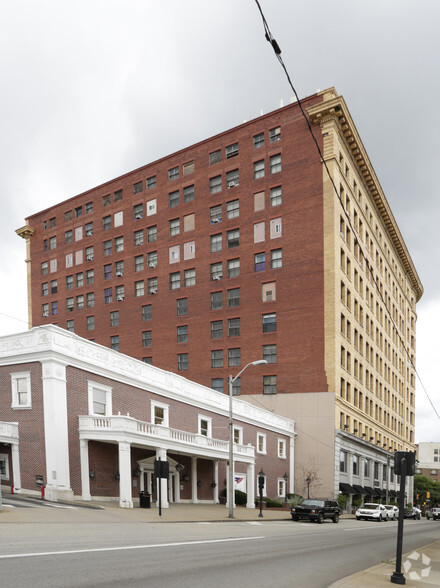 More Photos Of 52 W Main St, Uniontown Apartments For Sale