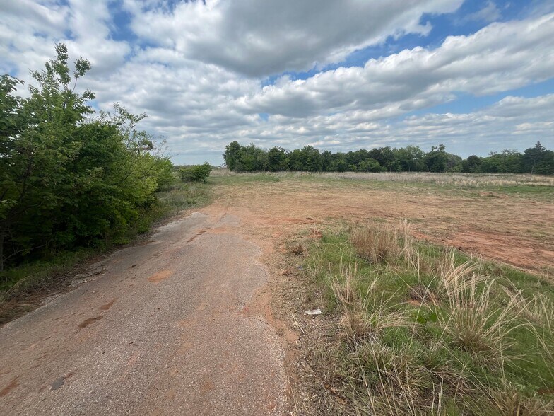 More Photos Of I-35 Frontage Rd @ Memorial, Oklahoma City Land For Sale