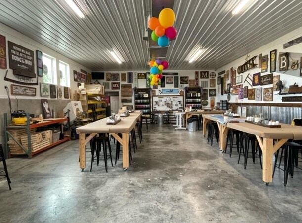 More Photos Of 1091 Burnbridge Rd, Forest Light Manufacturing For Lease