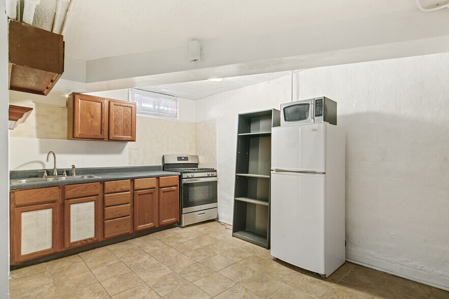 More Photos Of 1466 Detroit St, Denver Apartments For Sale