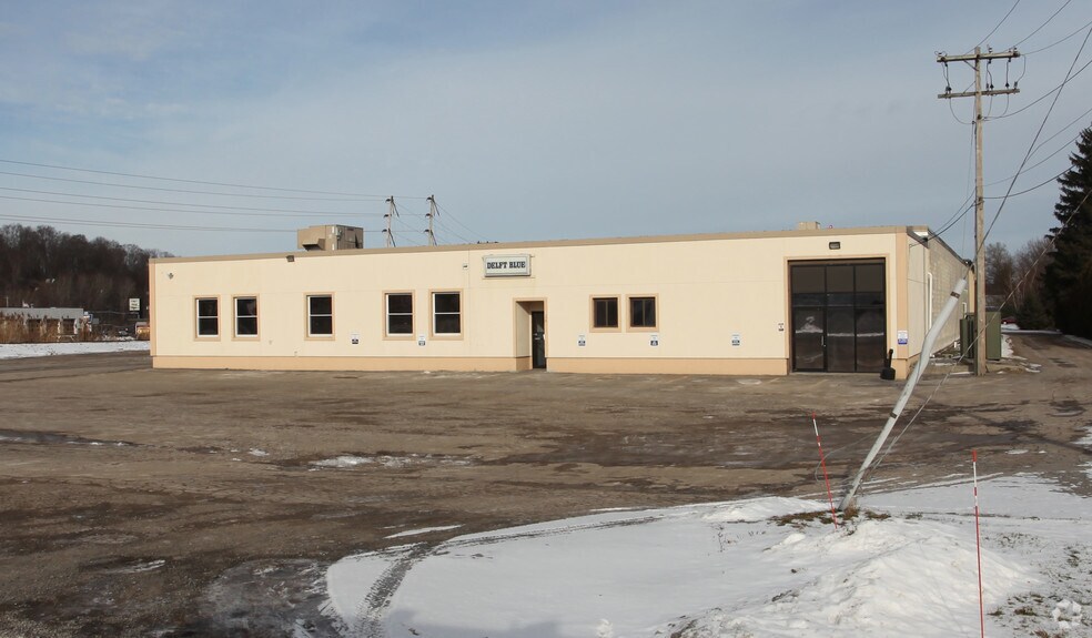 More Photos Of 36 Garden St, New York Mills Manufacturing For Lease
