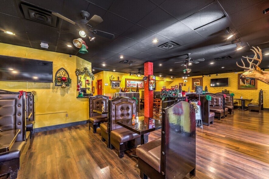 More Photos Of 1108 E Lake Mead Blvd, North Las Vegas Restaurant For Sale