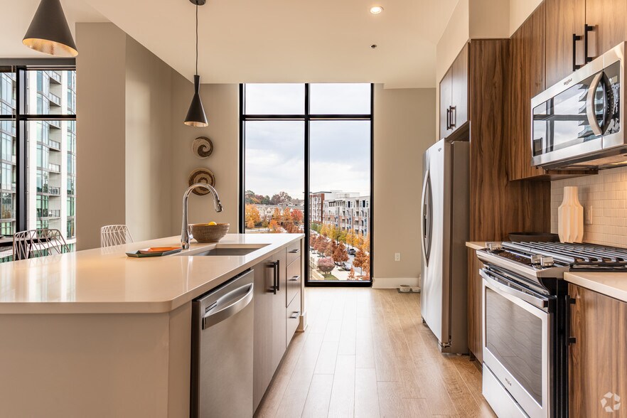 More Photos Of 3478 Lakeside Dr NE, Atlanta Apartments For Lease