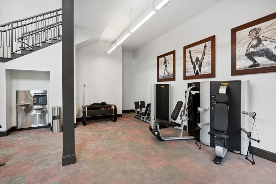 More Photos Of 4040 Gateway Dr, Fairfax Apartments For Lease