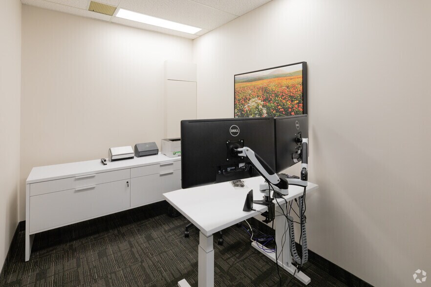 More Photos Of 60 Columbia Way, Markham Office For Lease