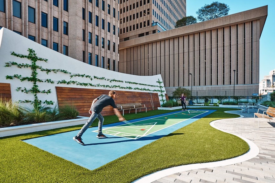 More Photos Of 451 Florida St & 450 Laurel St, Baton Rouge Unknown For Lease