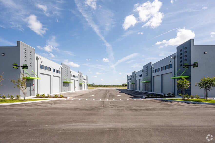 More Photos Of 6509 St Lucie Blvd, Fort Pierce Warehouse For Sale