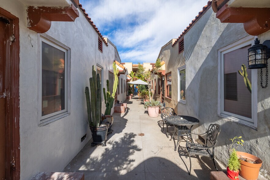 More Photos Of 35 17th St, Hermosa Beach Apartments For Sale