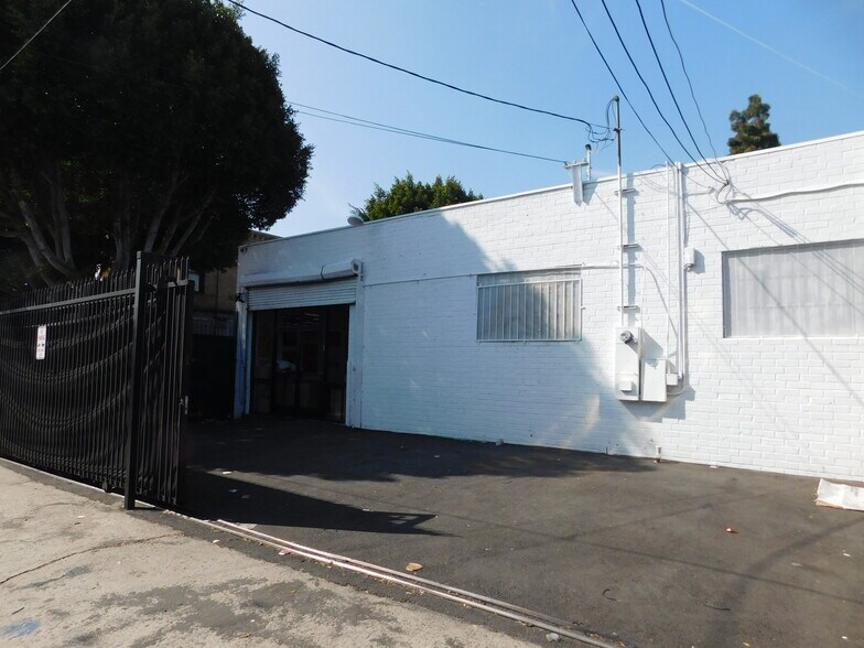 More Photos Of 1334 S Main St, Los Angeles Storefront Retail Office For Sale