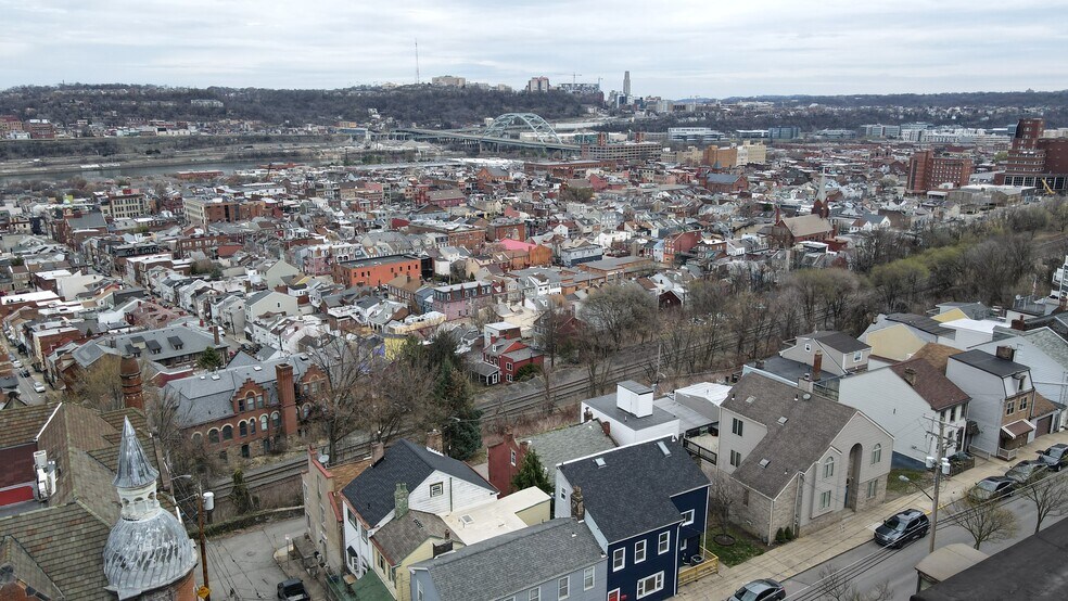 More Photos Of 40 Pius St, Pittsburgh Apartments For Sale