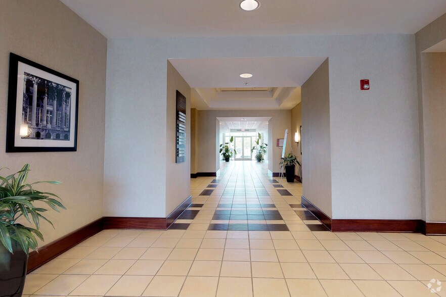 More Photos Of 4390 Belle Oaks Dr, North Charleston Office For Sale