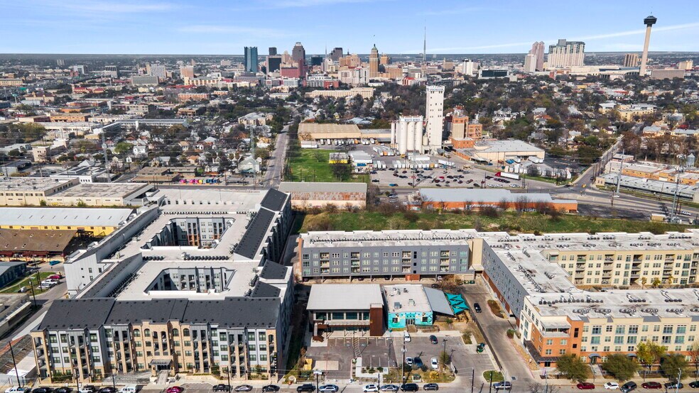 More Photos Of 227 E Cevallos, San Antonio Restaurant For Lease