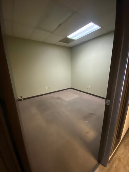 More Photos Of 2701 E Hammer Ln, Stockton Medical For Lease