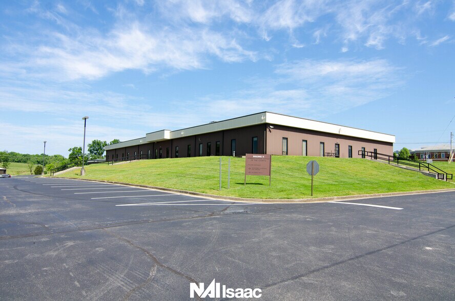 More Photos Of 1 Mill Creek Park, Frankfort Unknown For Lease