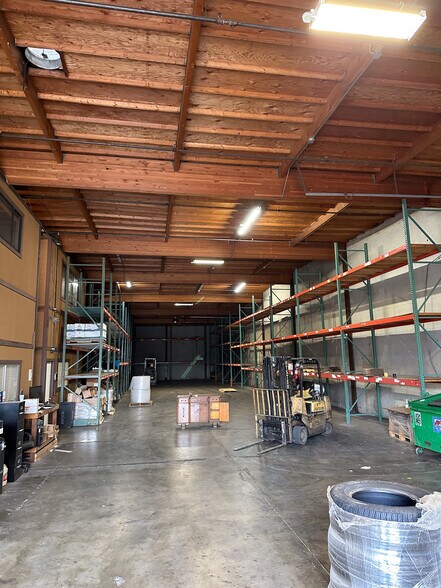 More Photos Of 8581 23rd Ave, Sacramento Warehouse For Sale