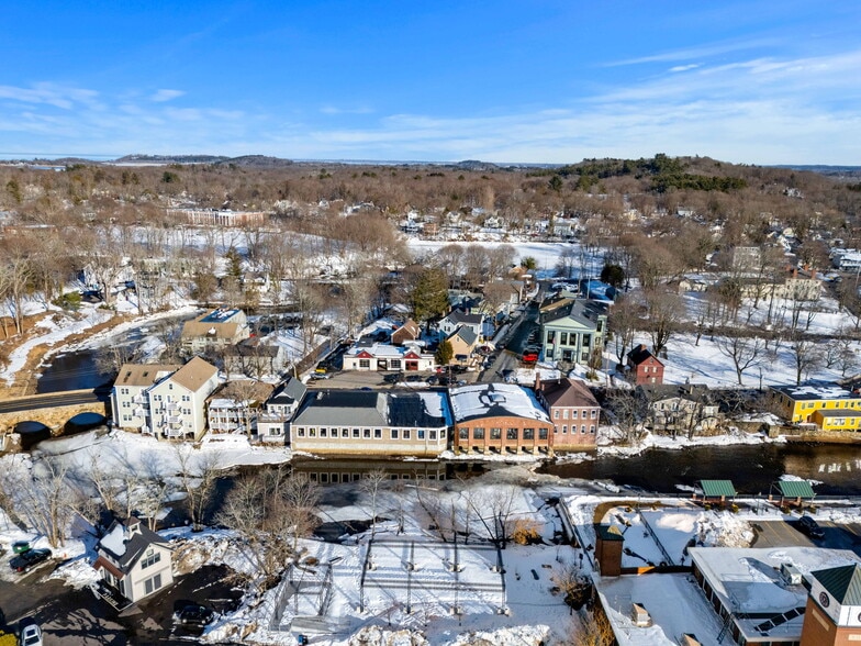 More Photos Of 47 S Main St, Ipswich Storefront Retail Residential For Sale