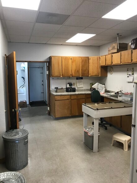 More Photos Of 2130 Main St, Longmont General Retail For Lease